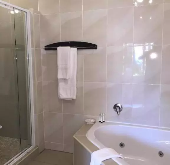オーシャンビューデラックスルーム, 305 Guest House