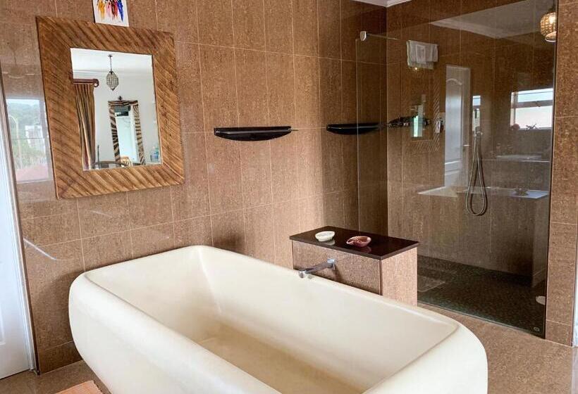 חדר סטנדרט עם מיטת קינג, 305 Guest House