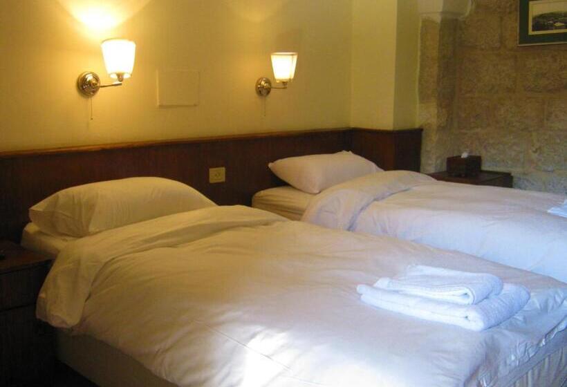 Standard Szoba, St. George’s Cathedral Pilgrim Guesthouse – Jerusalem