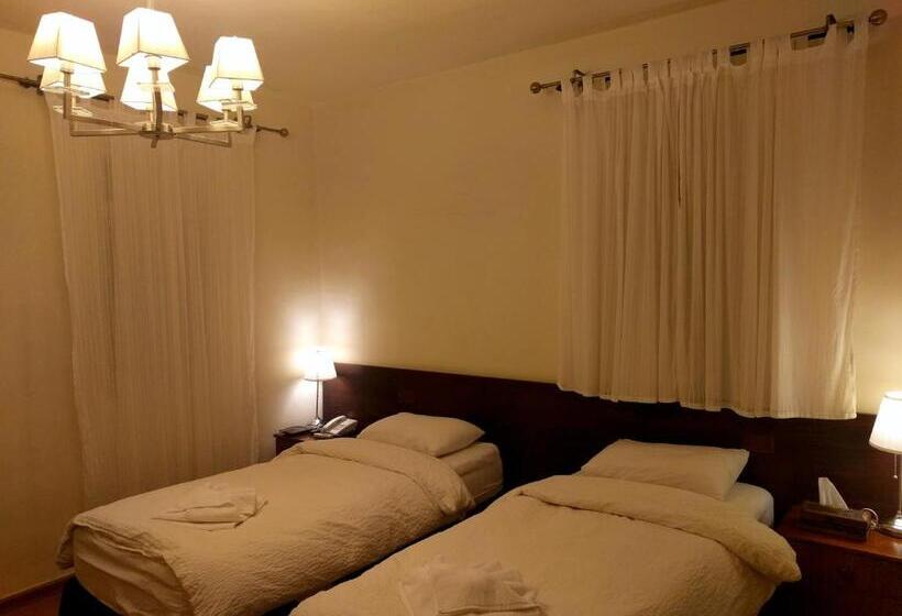Standard Szoba, St. George’s Cathedral Pilgrim Guesthouse – Jerusalem