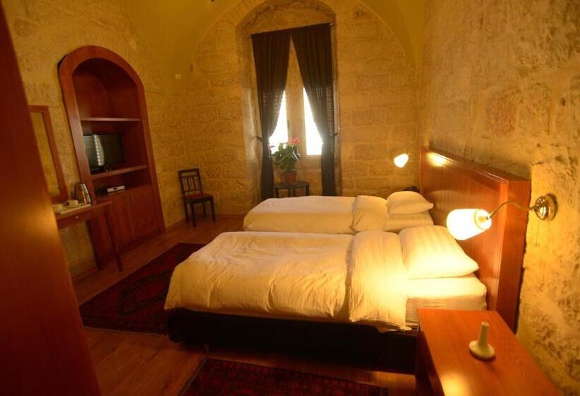 Standard Szoba, St. George’s Cathedral Pilgrim Guesthouse – Jerusalem