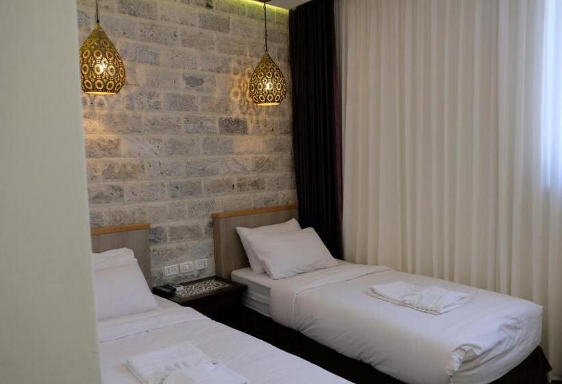 Standard Szoba, St. George’s Cathedral Pilgrim Guesthouse – Jerusalem