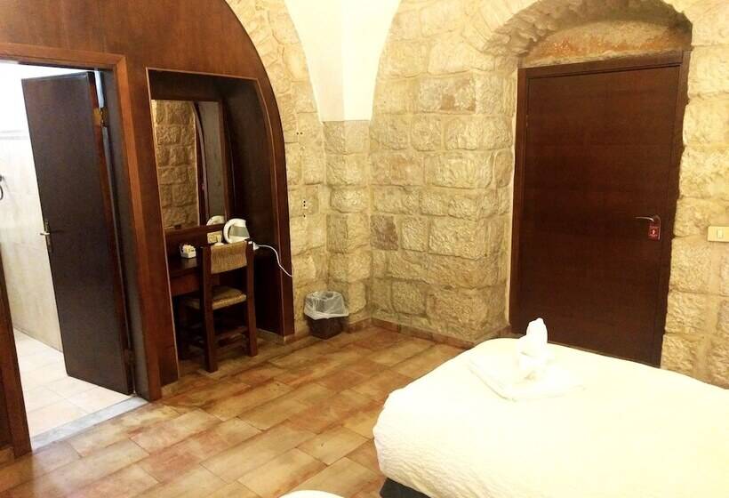 Standard Szoba, St. George’s Cathedral Pilgrim Guesthouse – Jerusalem