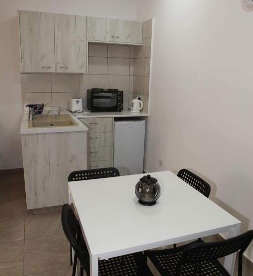 דירת חדר סופריור, Polyxeni Hotel Apartments