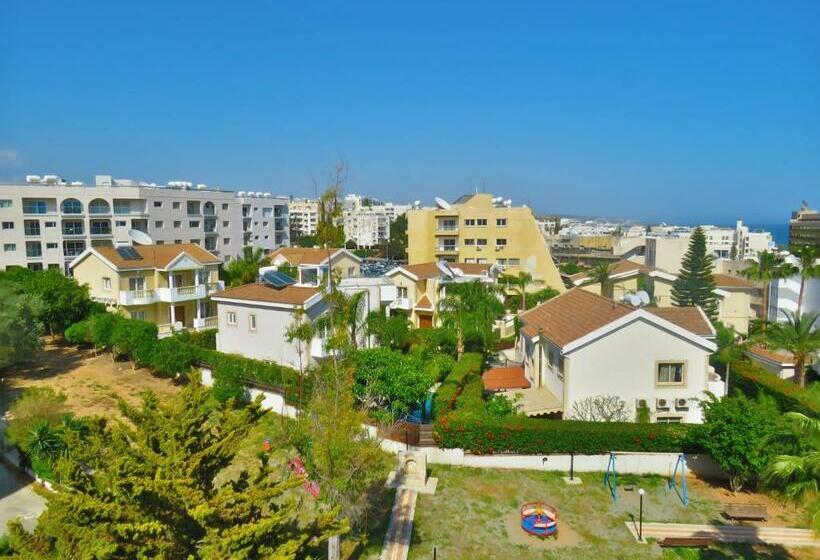 סטודיו סופריור, Polyxeni Hotel Apartments