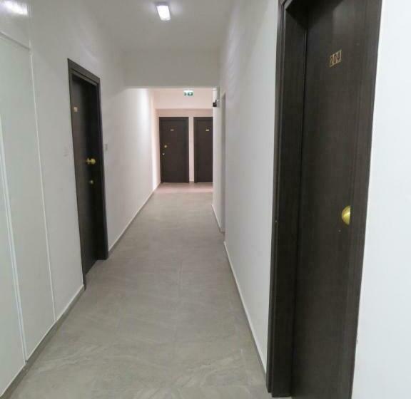 סטודיו סופריור, Polyxeni Hotel Apartments