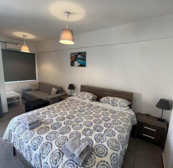 סטודיו סופריור, Polyxeni Hotel Apartments