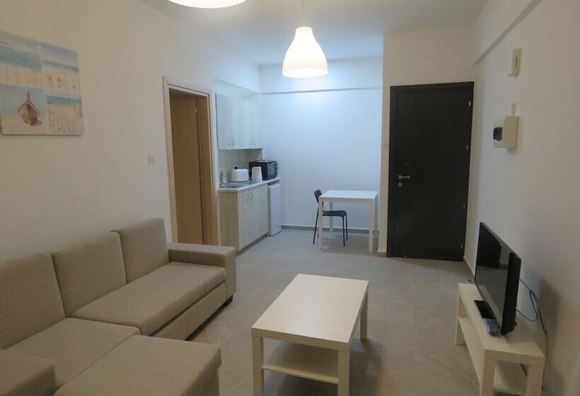 带2个卧室的高级公寓, Polyxeni Hotel Apartments