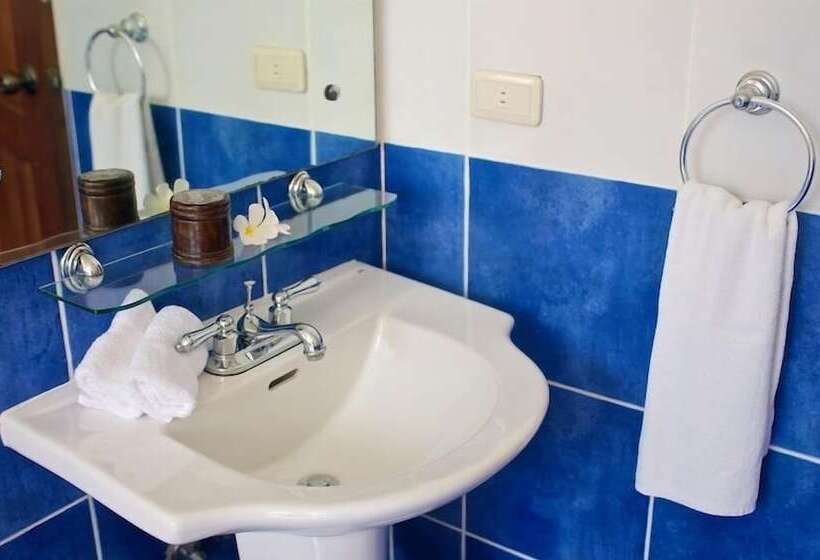 ویلای 1 خوابه, Hoyohoy Villas