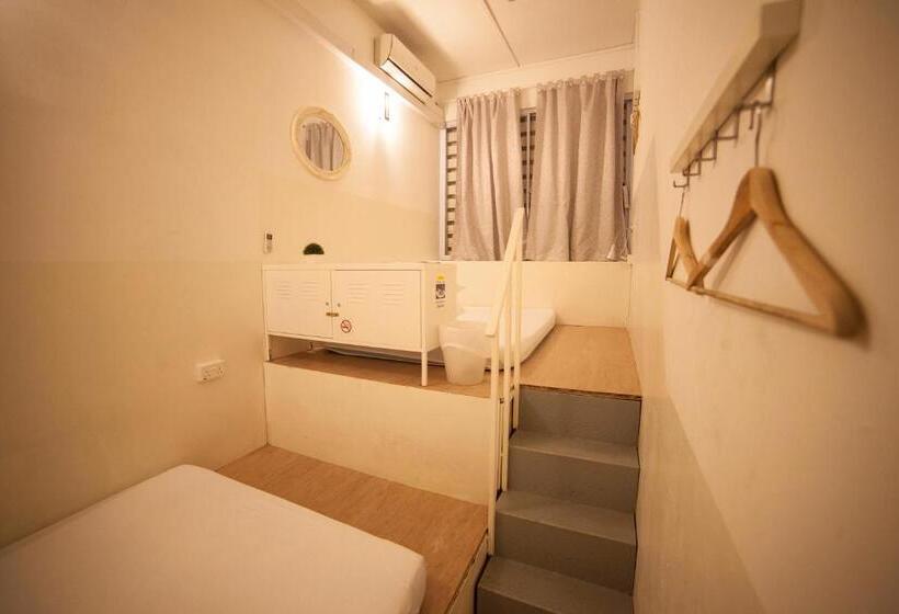 اتاق خانوادگی با سرویس بهداشتی مشترک, Blanc Inn   Hostel