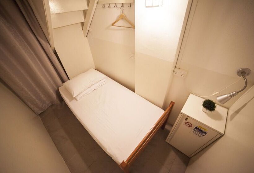 اتاق استاندارد یک تخته با سرویس بهداشتی مشترک, Blanc Inn   Hostel