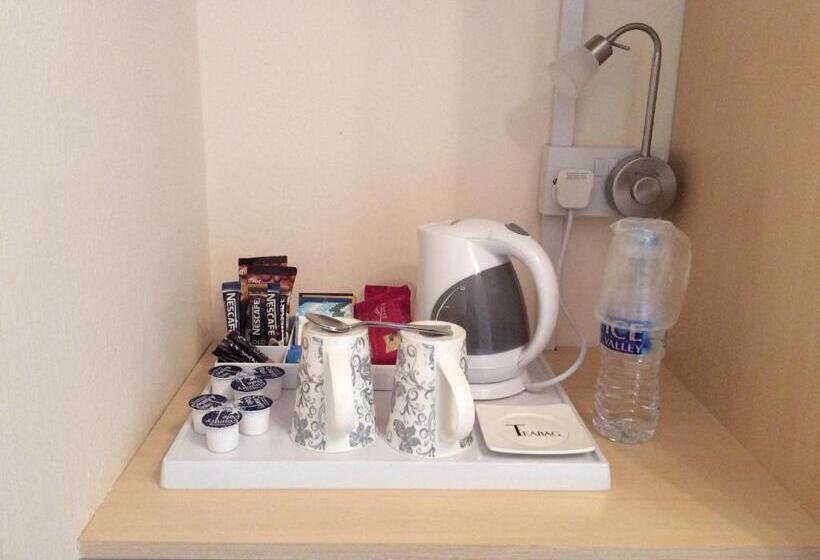 标准间, Blue Waters Lodge