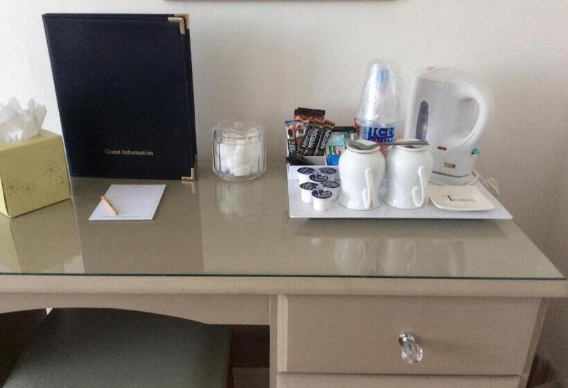 标准间, Blue Waters Lodge