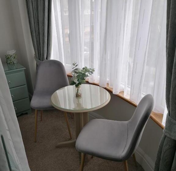 标准间, Blue Waters Lodge