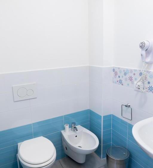 اتاق استاندارد یک نفره, Buon Hotel Bologna Centro Affittacamere Self Check In