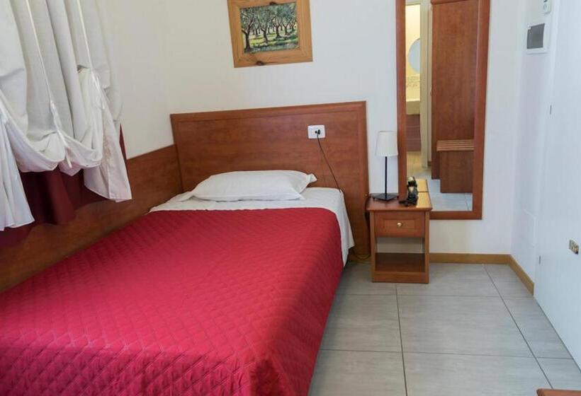 اتاق سوپریور یک تخته, Buon Hotel Bologna Centro Affittacamere Self Check In