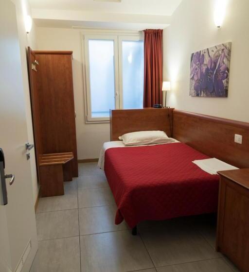 اتاق سوپریور یک تخته, Buon Hotel Bologna Centro Affittacamere Self Check In