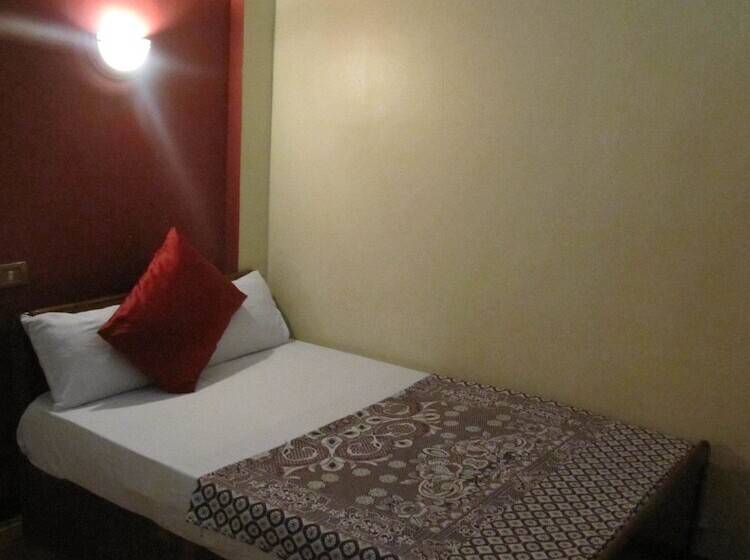 اتاق سوپریور یک تخته, City Plaza Hostel