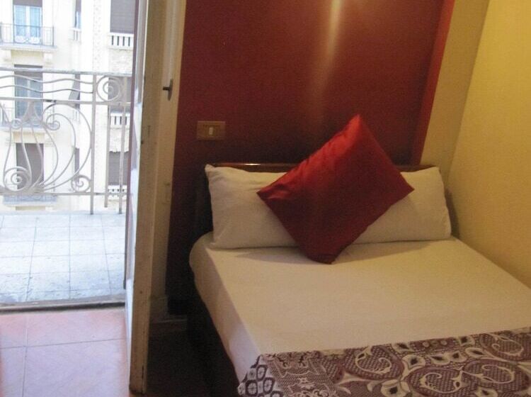 اتاق لوکس چهار تخته, City Plaza Hostel