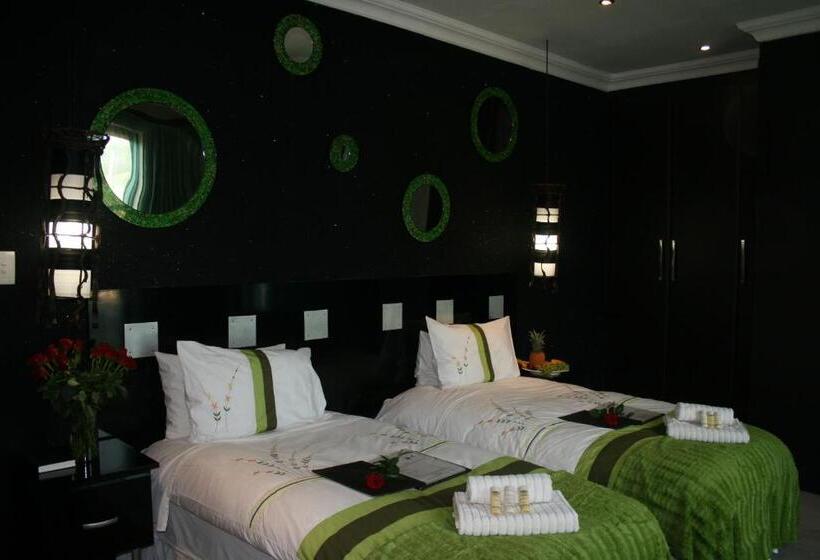 Номер Стандарт, Africa Paradise