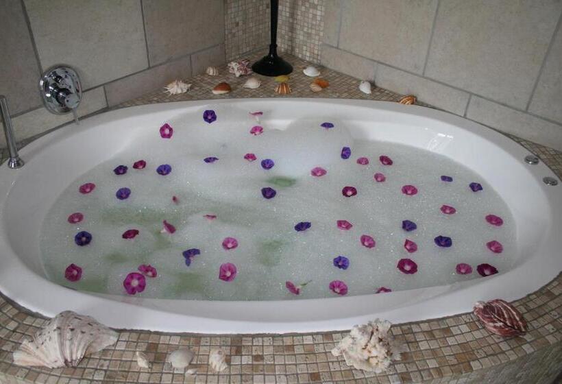 Семейный Номер, Africa Paradise