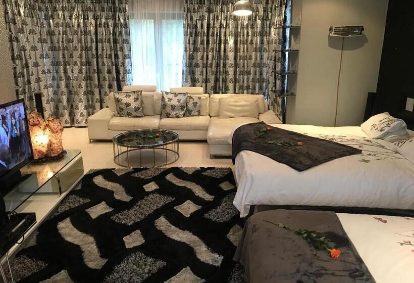 Люкс Повышенной Комфортности, Africa Paradise