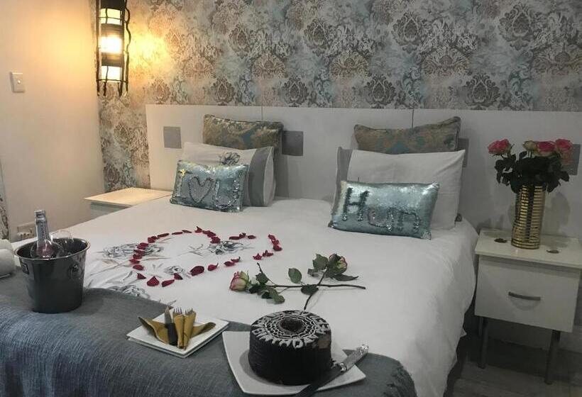 Номер Deluxe с Гидромассажем, Africa Paradise