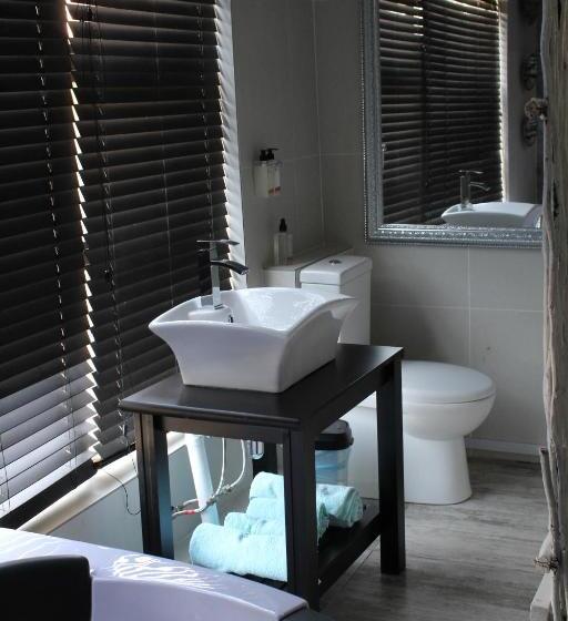 Номер Deluxe с Гидромассажем, Africa Paradise