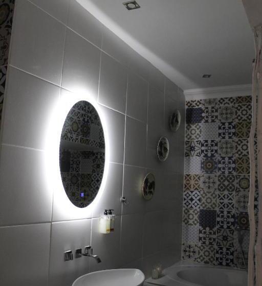 Номер Deluxe с Гидромассажем, Africa Paradise