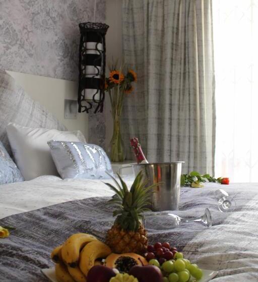 Номер Deluxe с Гидромассажем, Africa Paradise