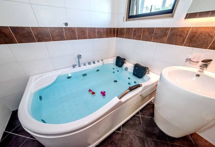스위트, Donnaekohill Resort