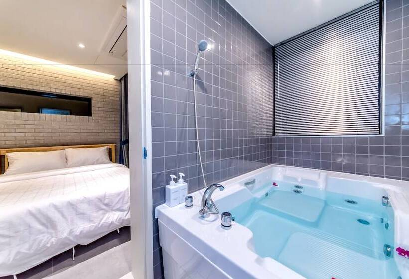 패밀리 룸, Donnaekohill Resort