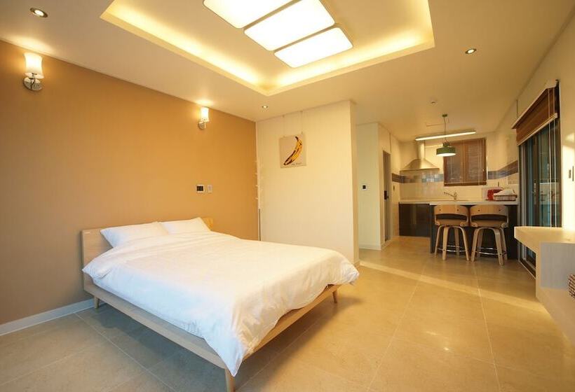 디럭스 룸, Donnaekohill Resort