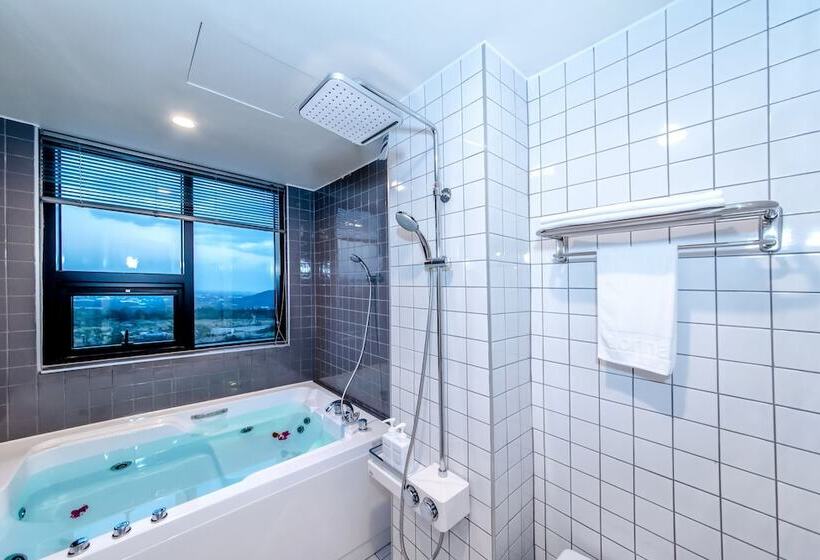 غرفة ديلوكس, Donnaekohill Resort