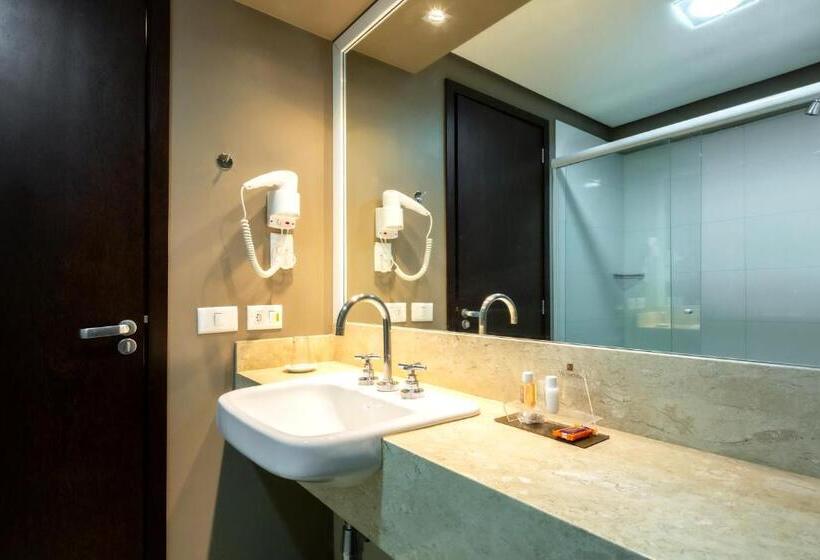 스위트, Laghetto Villa Moura