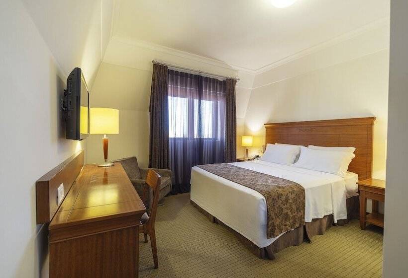 이그제큐티브 스위트, Laghetto Villa Moura