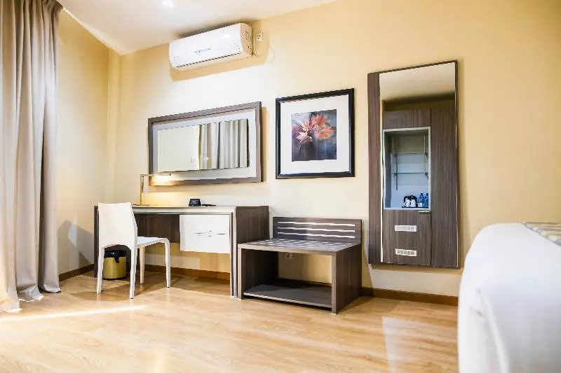 اتاق لوکس, Wl Hotel Maputo City Centre Mozambique Collection