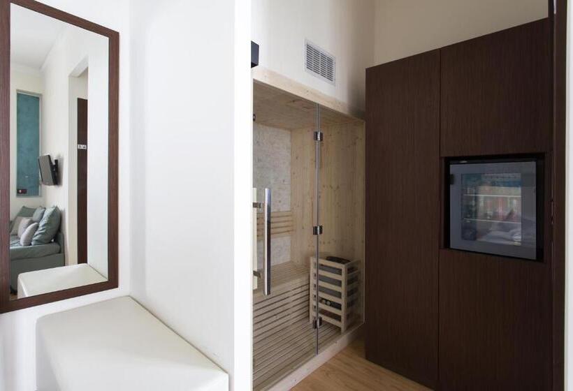 小型套房, Residenza Wagner