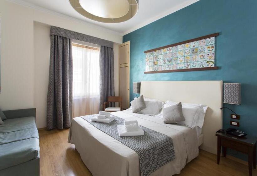 小型套房, Residenza Wagner