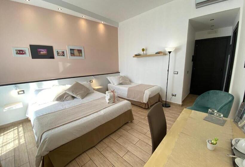 스탠다드 트리플 룸, Ma&mi For You B&b