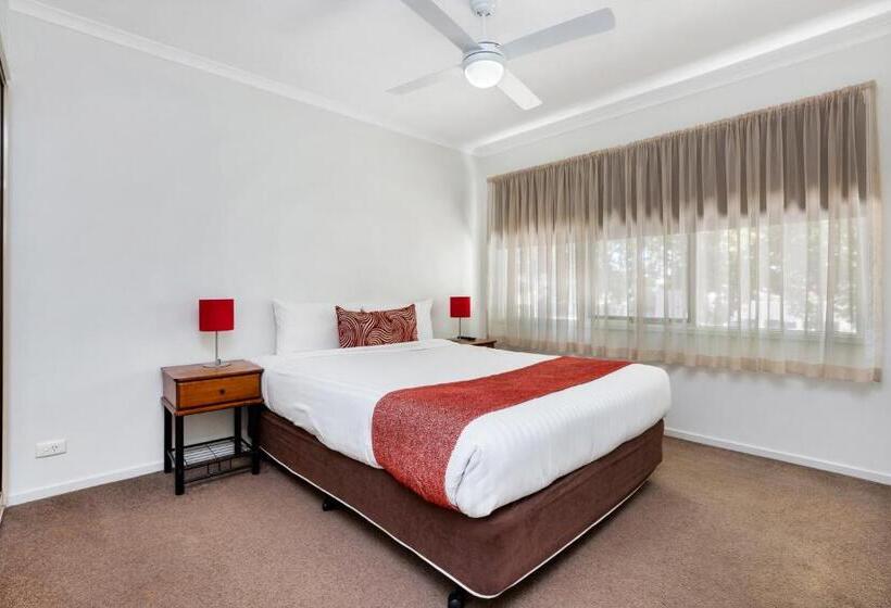 Апартаменты 3 Спальни, National Hotel Complex Bendigo