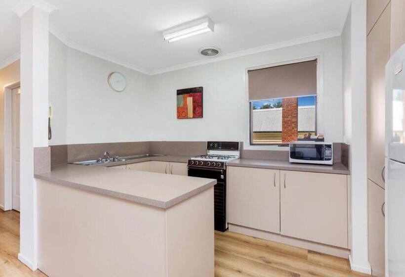 ３ベッドルームアパートメント, National Hotel Complex Bendigo