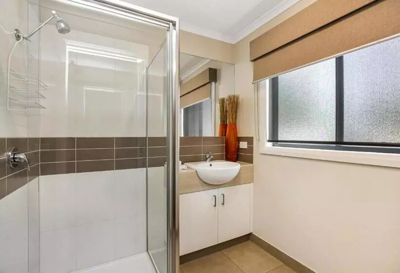 ２ベッドルームアパートメント, National Hotel Complex Bendigo