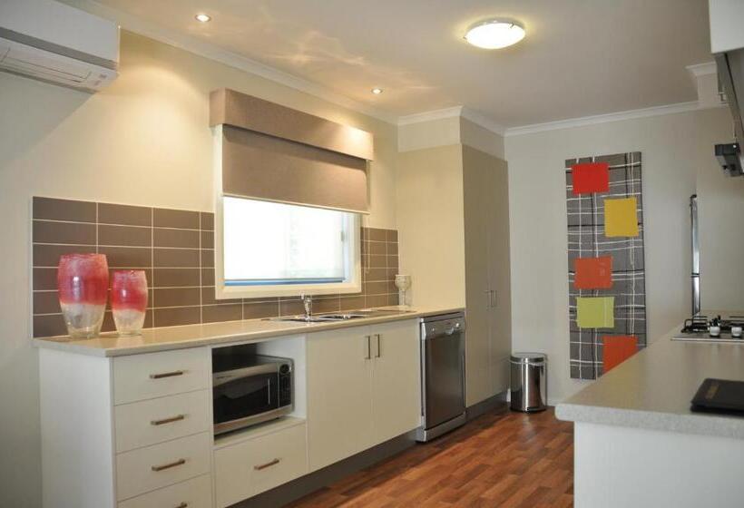 ２ベッドルームアパートメント, National Hotel Complex Bendigo