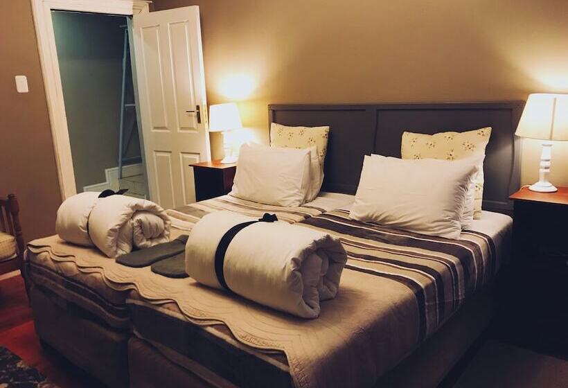 스탠다드 룸, 30 On Oatlands Road