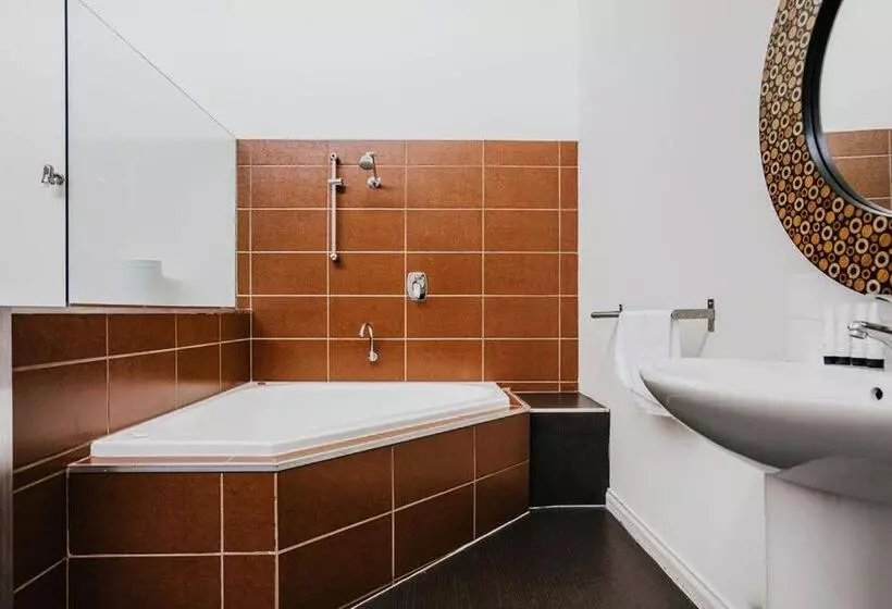 スイート, Albert Hotel Daylesford