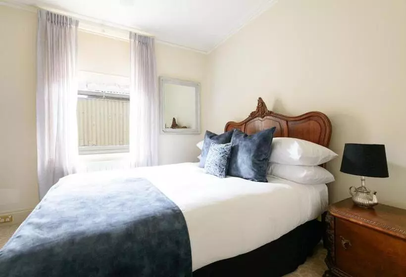 スタンダードルーム, Albert Hotel Daylesford