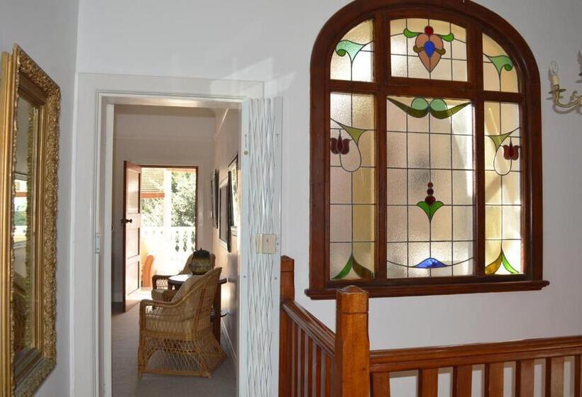 Family Suite, Bella Ev Guest House