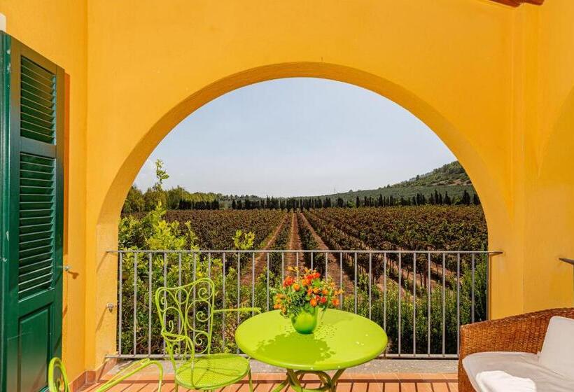 주니어 스위트 발코니, Wine Resort Leda D Ittiri