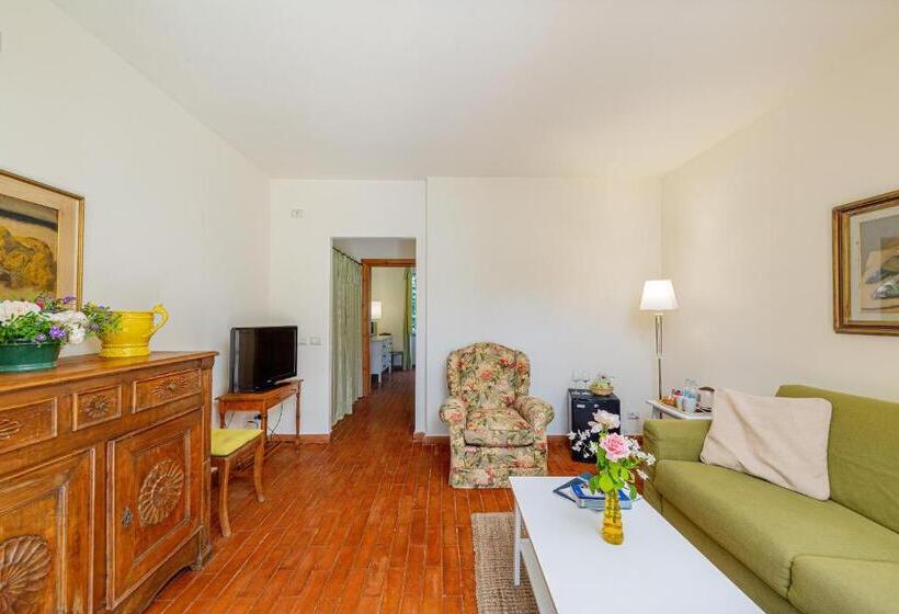 스위트, Wine Resort Leda D Ittiri